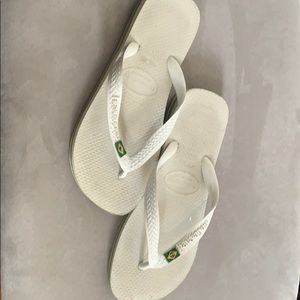 Havianas flip flops